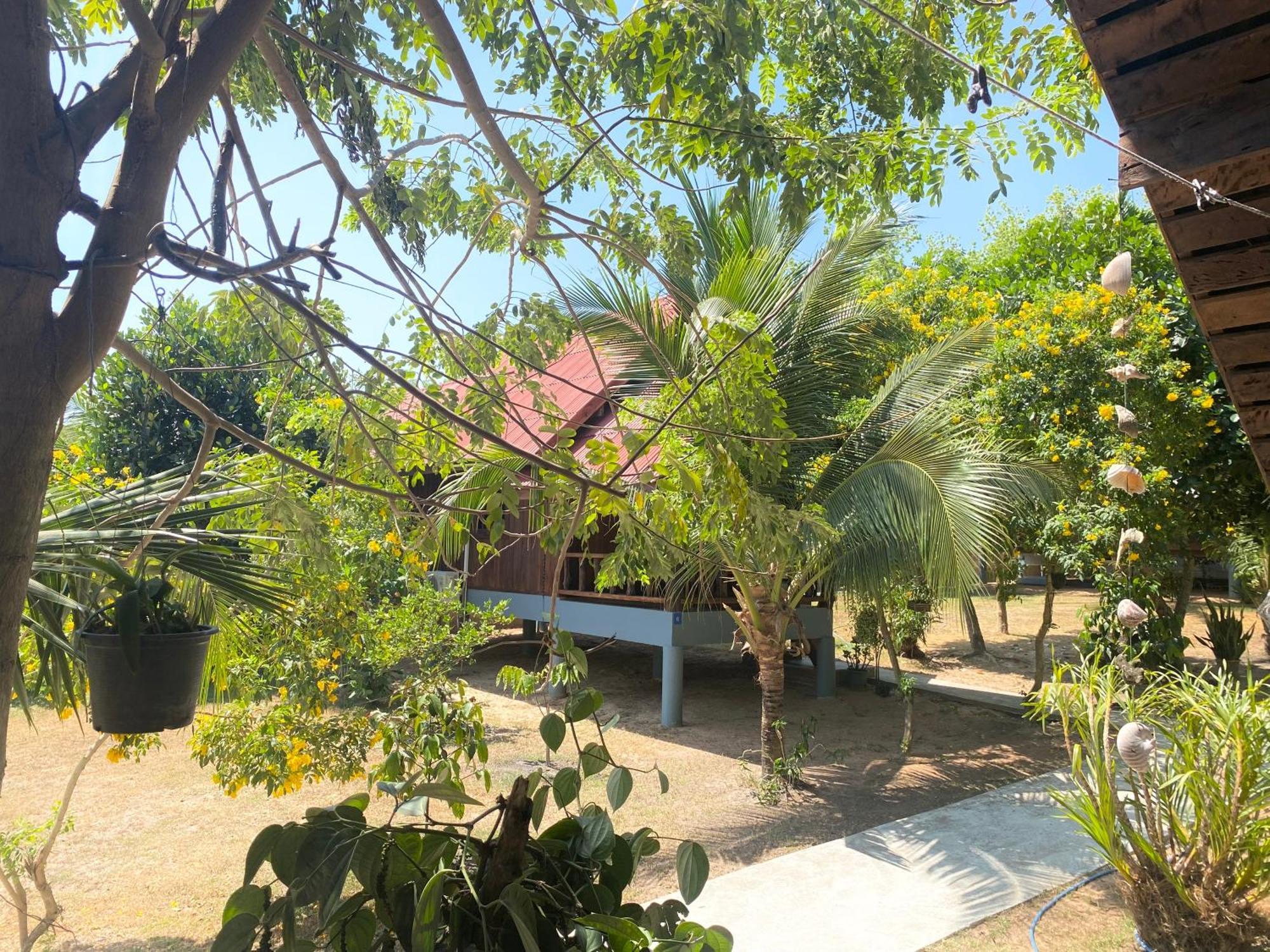 Nadia Resort Kohjum Koh Jum Exteriör bild